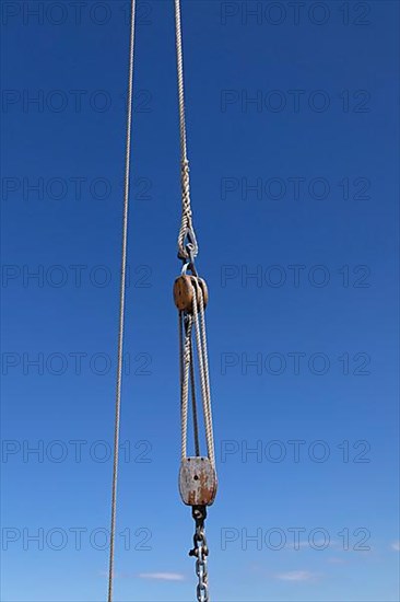 Rope and block