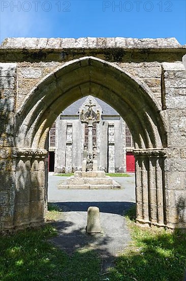 Chapelle Sainte-Anne-la-Palud