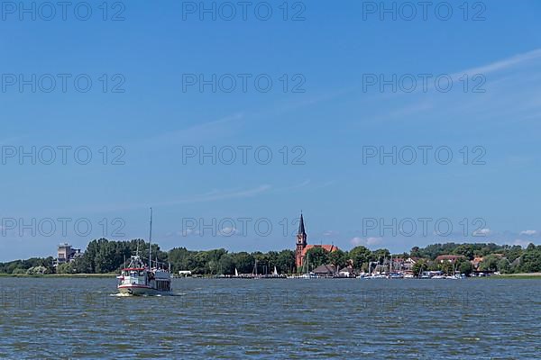 Excursion boat