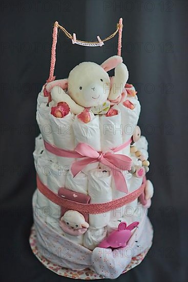 Diaper cake