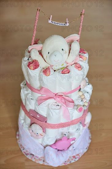 Diaper cake