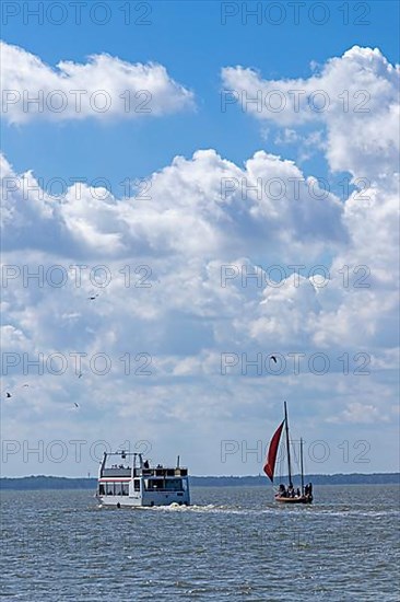 Excursion boat