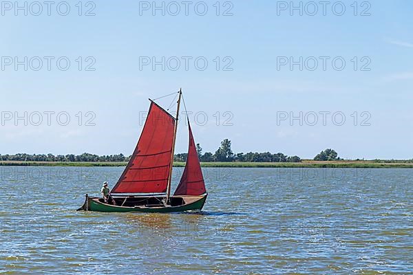 Sailing boat