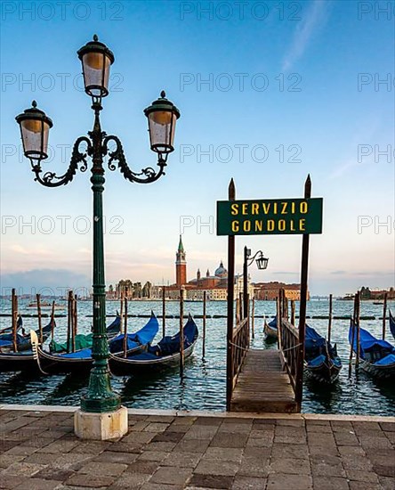 Gondola station opposite the church of San Giorgio di Maggiore