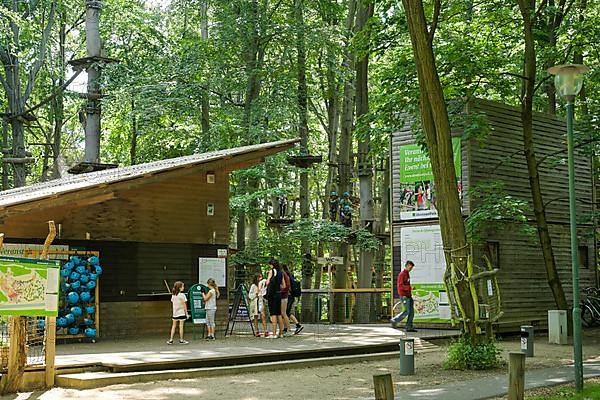 Climbing park with rope course at Telegrafenberg