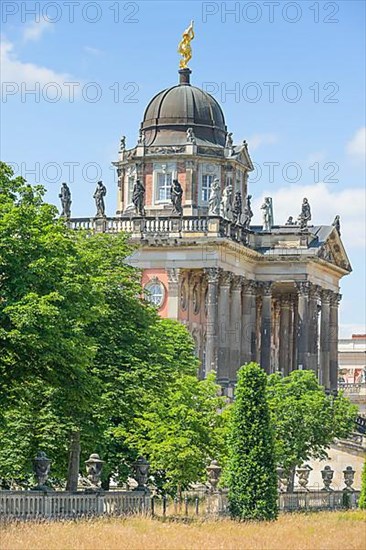 Communs am Neuen Palais