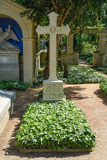 Grave Peter Joseph Lenne