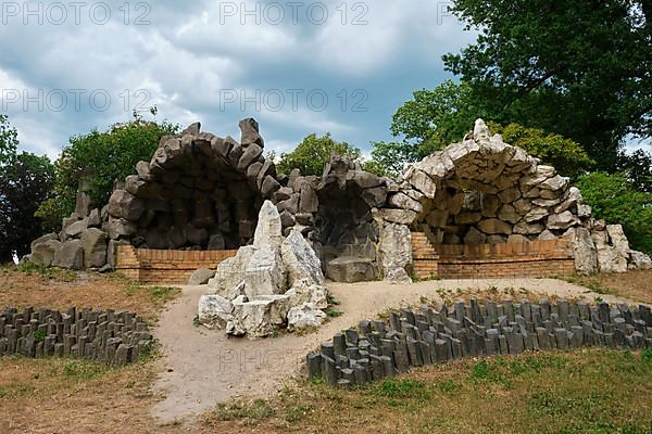 Grotto House Heaven and Hell in the Azalea and Rhododendron Park Kromlau