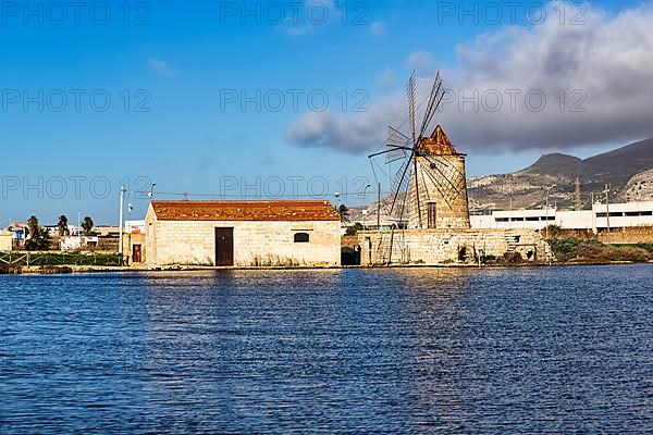 Traditional windmill for salt production