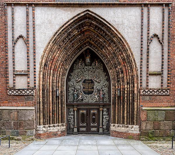 West portal of the Nikolaikirche