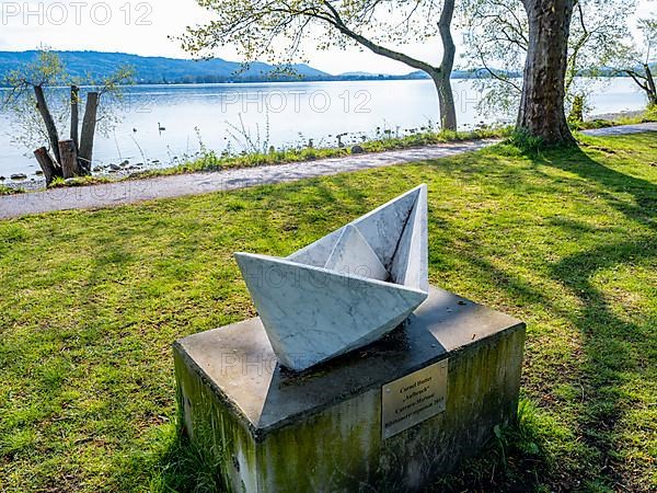 Ship sculpture 'Aufbruch' by Carnel Hutter