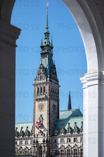 Hamburg City Hall as seen from the Alsterakaden