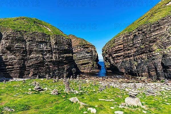 Cliffs over Puffin Cove