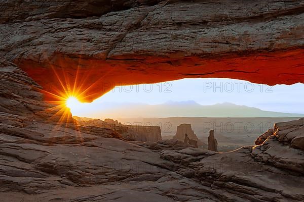 Mesa Arch at sunrise