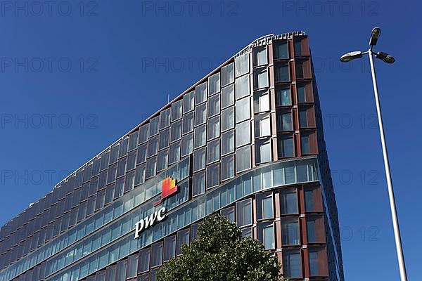 PricewaterhouseCoopers AG