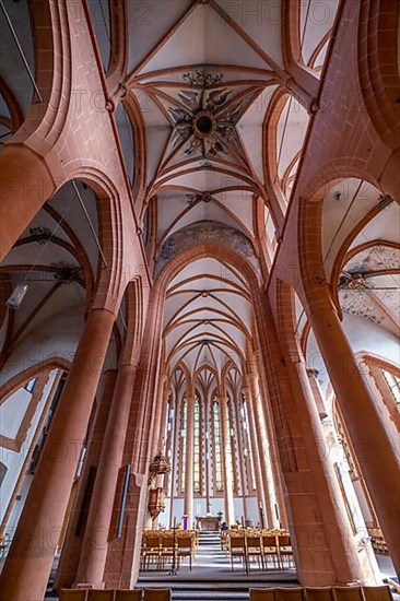 Ceiling vault and chancel of the Heiliggeistkirche in Heidelberg