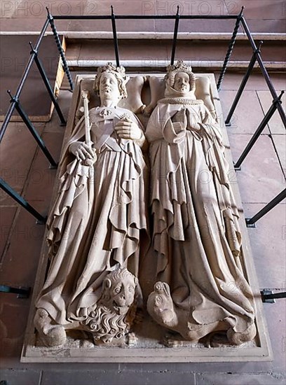 Tomb of Elector Ruprecht III of the Palatinate and his woman Elisabeth in the Heiliggeistkirche in Heidelberg