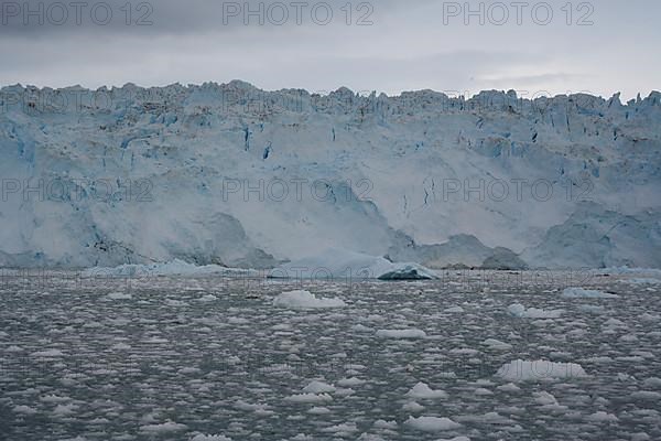 Eqi glacier and drift ice in Greenland