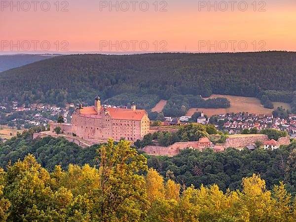 View of the Plassenburg in the first morning light