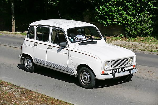 Renault 4 Quatrelle