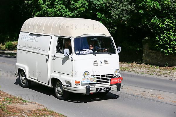 Renault Estafette van