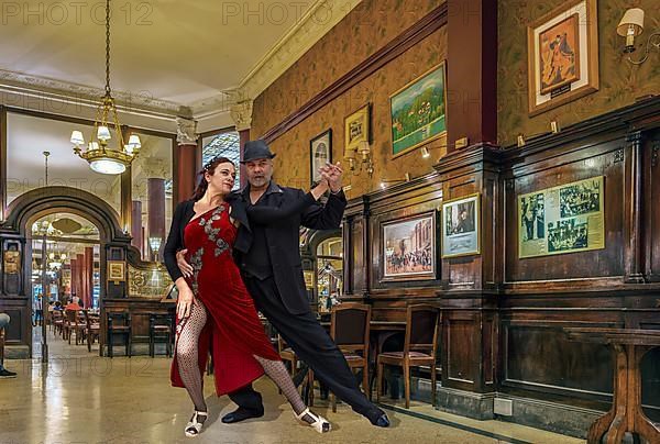 Tango Dancers