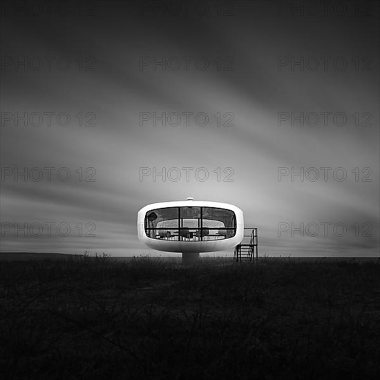 Black and white long exposure of the Binz registry office