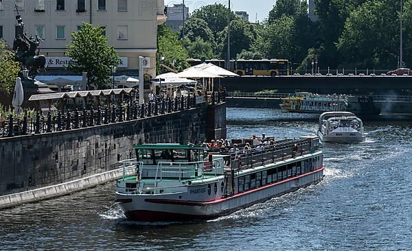 Steamboat trip in the summer midday heat