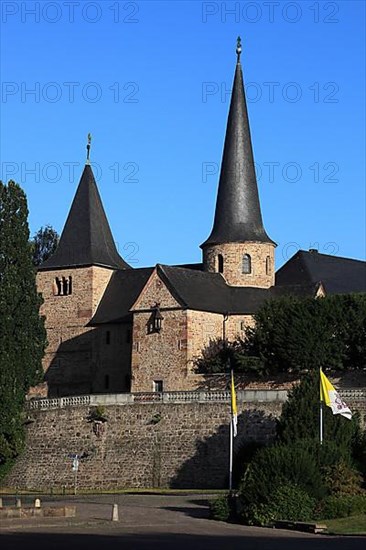 St. Michael's Church in Fulda was built in the pre-Romanesque Carolingian architectural style by order of Abbot Eigil between 820 and 822. It is considered the oldest replica of the Church of the Holy Sepulchre in Germany and is one of the most important medieval sacred buildings in Germany