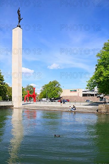 Kurt-Schwitters-Platz with Torch Runners and Sprengel Museum