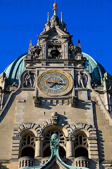 Entrance facade on Trammplatz