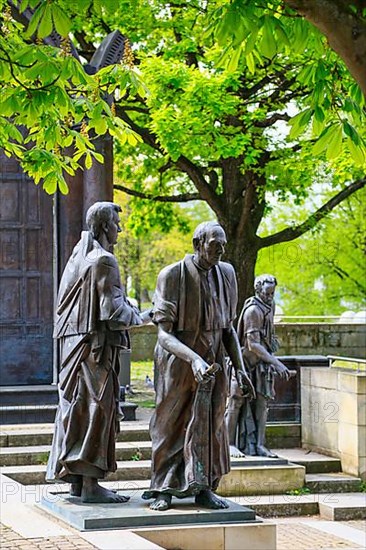 Monument to the Goettingen Seven at the state parliament