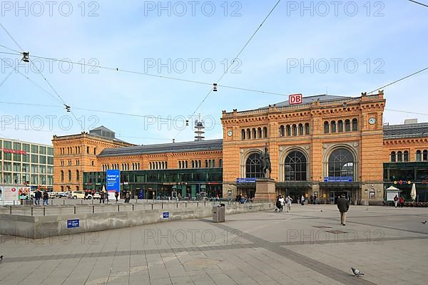 Hanover main station in neo-Renaissance style