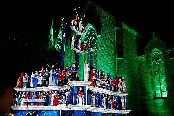 Christmas light projections on the Calvary of Plougastel-Daoulas next to the church of Saint Pierre