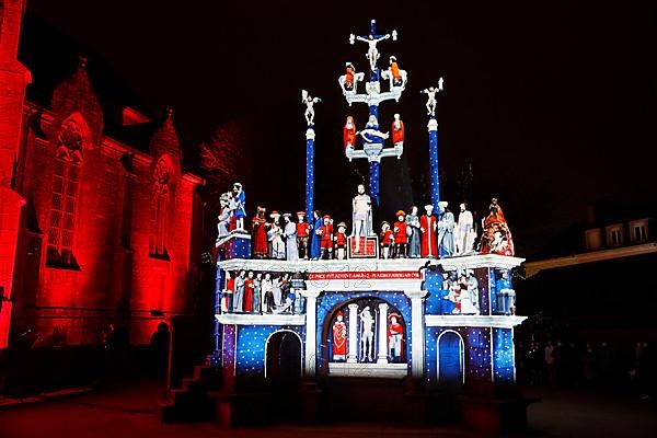 Christmas light projections on the Calvary of Plougastel-Daoulas next to the church of Saint Pierre