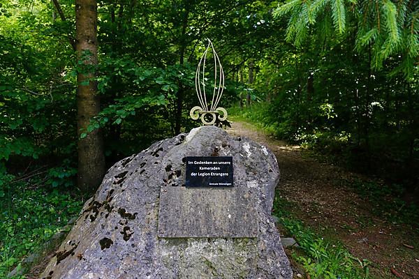 Memorial stone