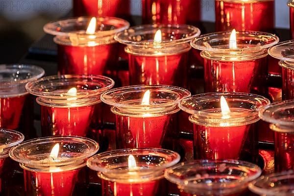 Candles in the collegiate parish church of St. Philip and St. James