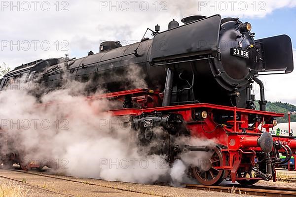 Steaming locomotive loc. no. 23058