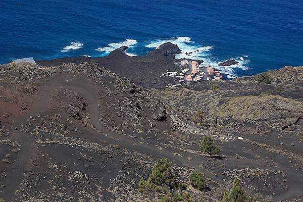 View of the coastal landscape from the volcano San Antonio near Los Canarios at Cap Fuencaliente