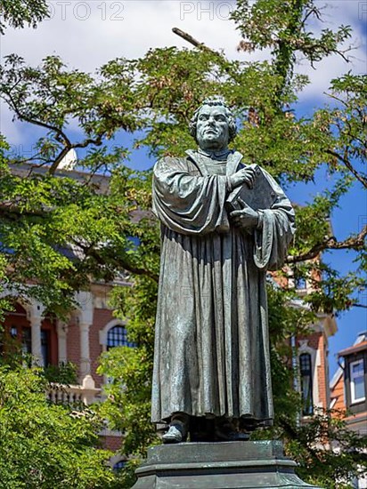 Luther monument by the sculptor Adolf von Donndorf from 1895 on Karlsplatz in Eisenach. The reformer Martin Luther,