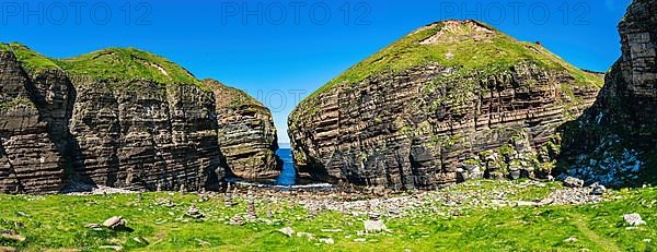Cliffs over Puffin Cove, Drumhollistan