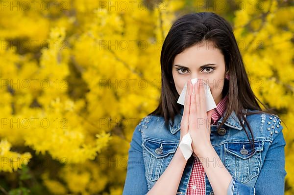 Woman with pollen allergy,
