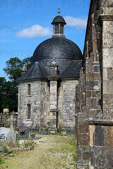 Vestry, enclosed parish Enclos paroissial Eglise Saint-Salomon de La Martyre