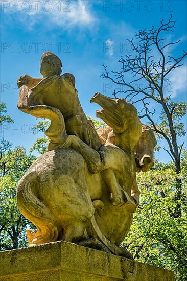 Monument to Otto von Arnim, Lenne Park