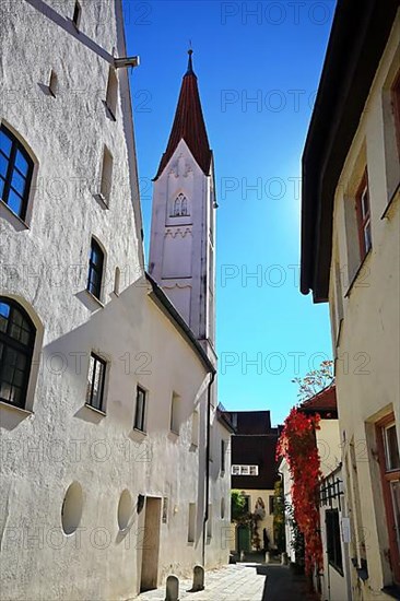 The Crescentia Monastery of Kaufbeuren in fine weather. Kaufbeuren, Swabia