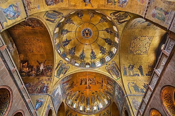 Gold mosaics in the domes of the vestibule of St Mark's Basilica, Venice