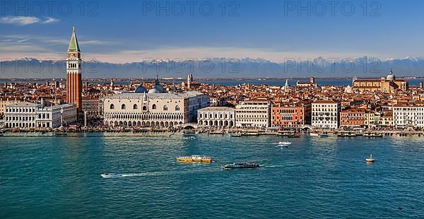 Waterfront on the lagoon with Piazzetta, Campanile