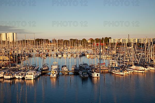 Burgtiefe Marina, Burgtiefe