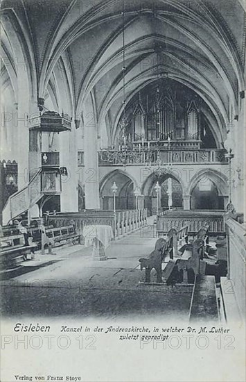 St. Andrew's Church, pulpit