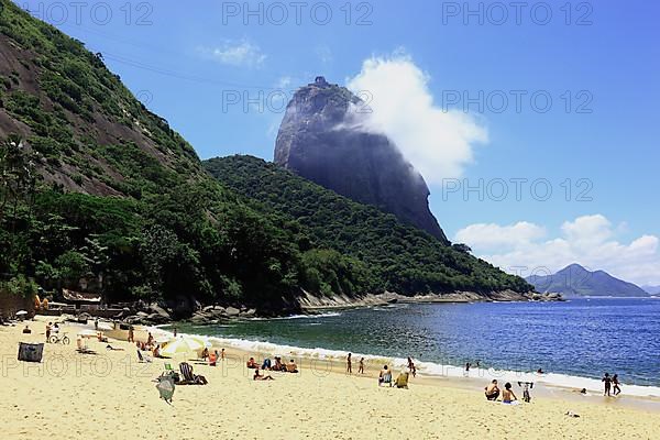 View to the Sugar Loaf from the south, seen from Praia Vermelha beach